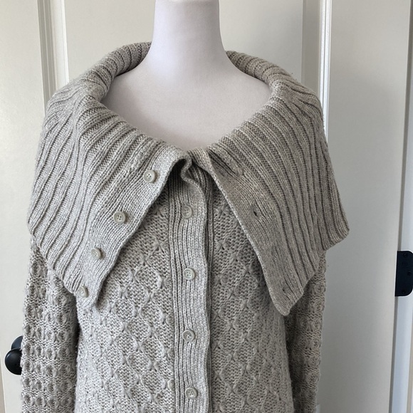 Sparrow medium cardigan sweater gray button down - Picture 2 of 11